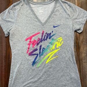 Nike Women's Dri-Fit “Feelin Electric” Gray Tee—EUC